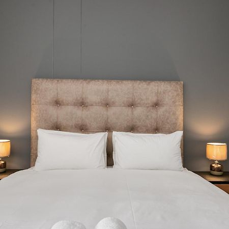 The Median Serviced Apartment Collection Johannesburgo Exterior foto