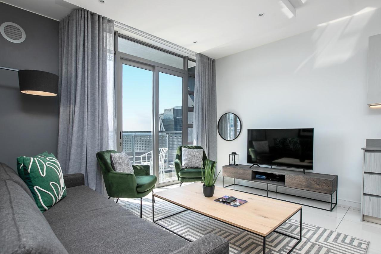 The Median Serviced Apartment Collection Johannesburgo Exterior foto