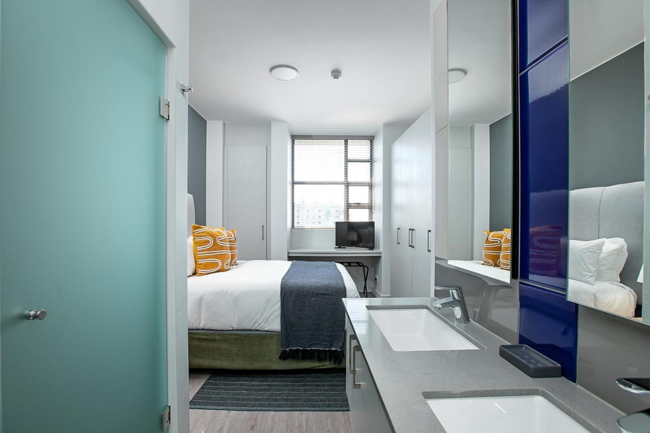 The Median Serviced Apartment Collection Johannesburgo Exterior foto